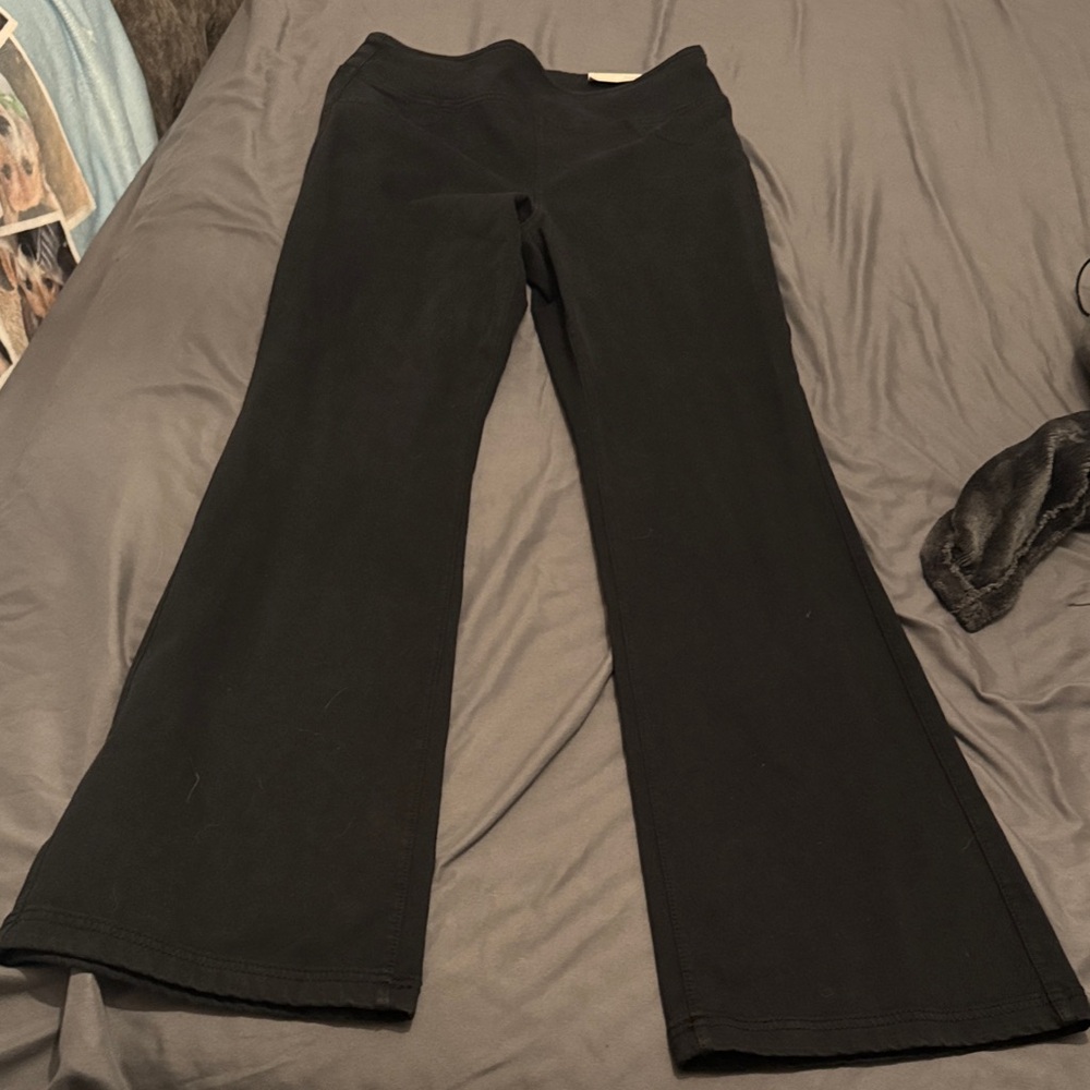 American Eagle Pull On Flared Pants Black, M - SHORT